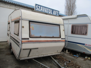 Hobby_lak�kocsi_k�ls�
