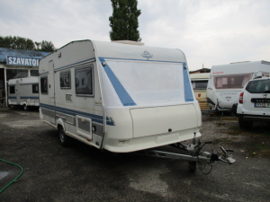 Hobby_lak�kocsi_k�ls�